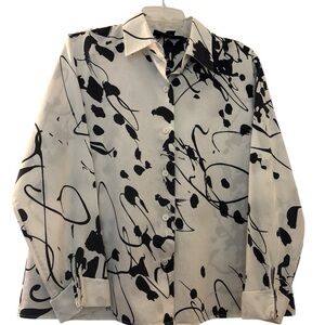 LINDA ALLARD ELLEN TRACY button down cotton shirt, size 12, white and black.